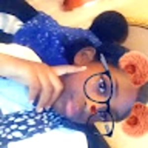 Meet your Posher, Dajanea